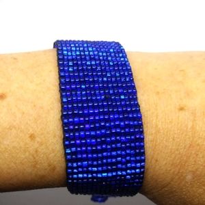 Handmade beaded bracelet blue